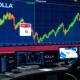 Solana ETF approval timeline showing potential price surge and institutional adoption